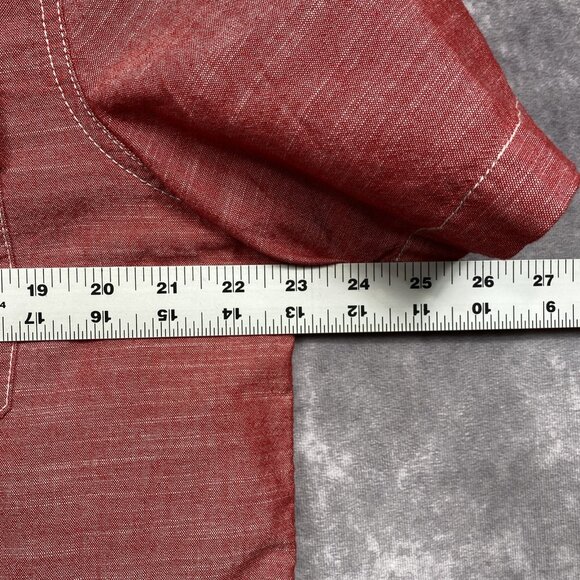 Woolrich Button Up Shirt Mens Medium Red Chambray Short Sleeve Casual Outdoors - Picture 6 of 7